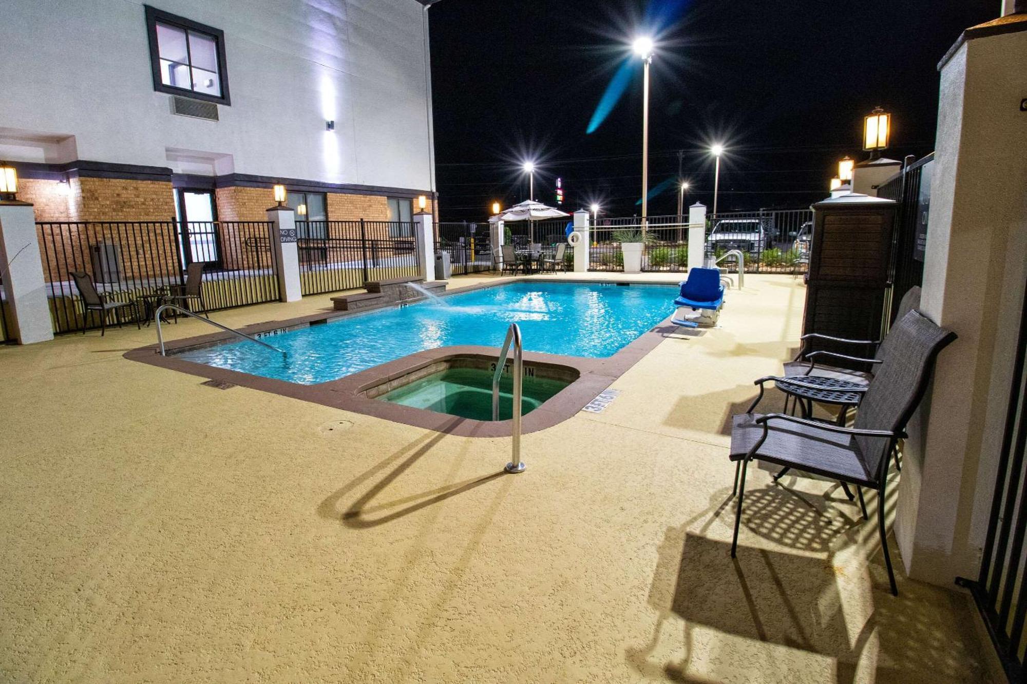 Best Western Plus Schulenburg Inn & Suites Luaran gambar